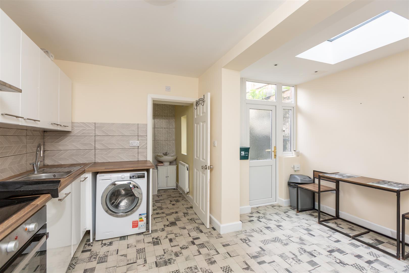 Pentregethin Road, Cwmbwrla, Swansea, SA5 8BA